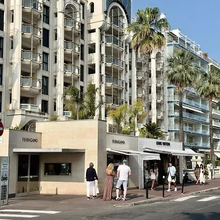 Bright & Charming Flat - 50qm Ferrer * Cannes