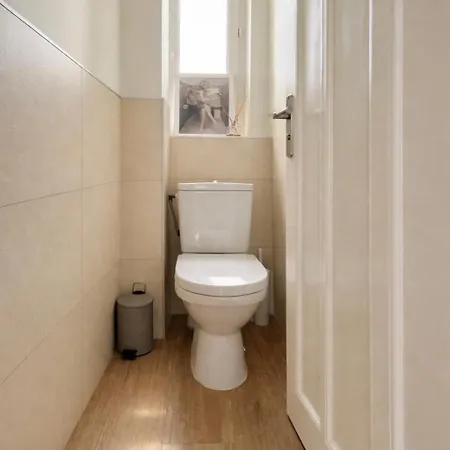 Bright & Charming Flat - 50qm Ferrer Apartamento