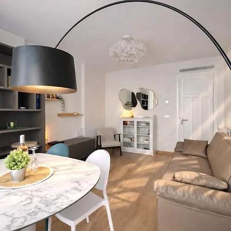 Apartmán Bright & Charming Flat - 50qm Ferrer